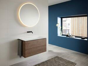 «Geberit Mix & Match» bietet neue und vielfältige Gestaltungsmöglichkeiten am Waschplatz, hier mit dem Geberit «iCon»-Waschtisch-Unterschrank, dem «Geberit one» Aufsatzwaschtisch, Spiegelschrank und der Wandarmatur. Geberit.