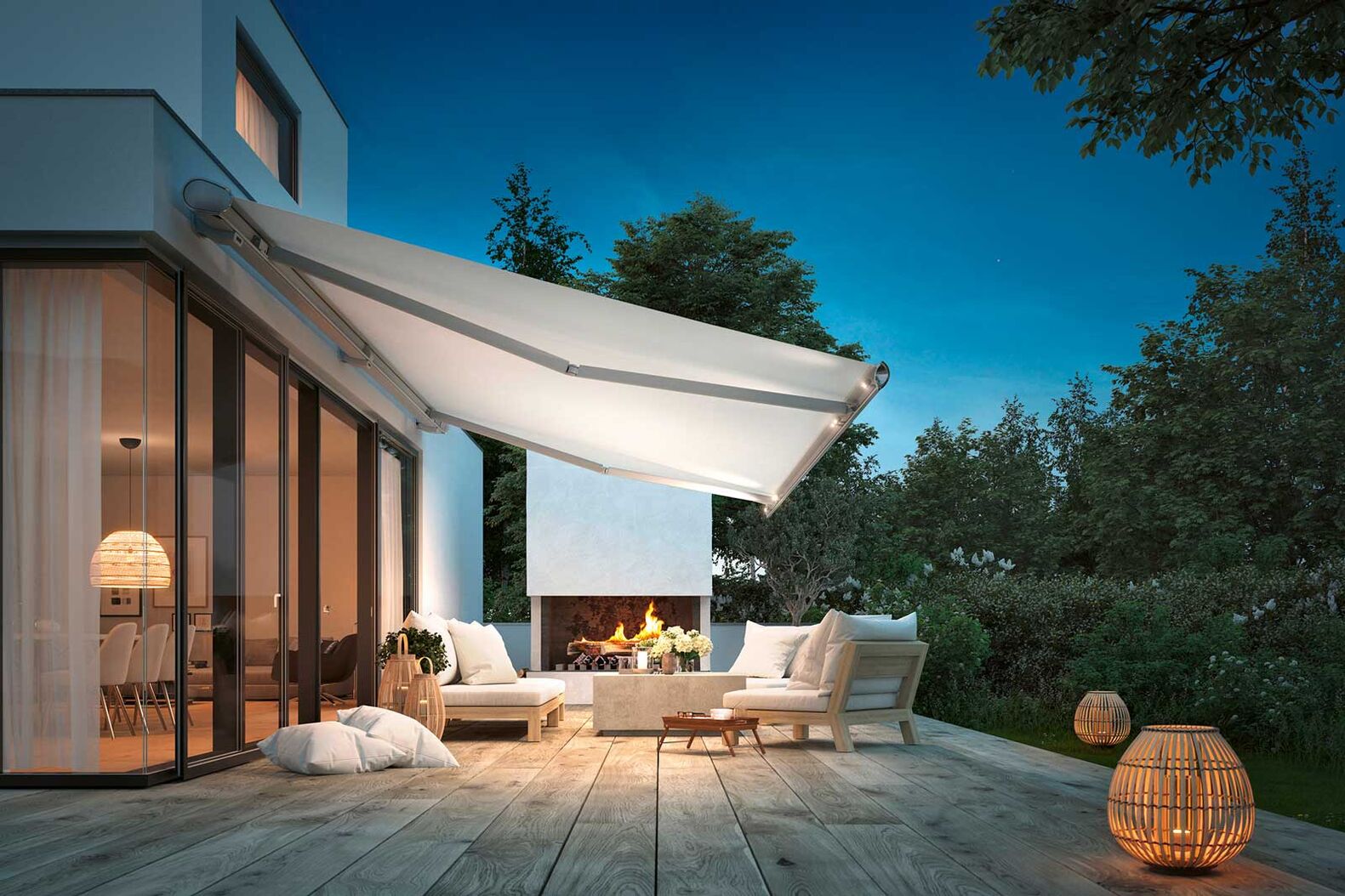 Die richtige Beleuchtung verlängert die Aufenthaltszeit im Freien bis in die Abendstunden. Der Markisenhersteller Markilux bietet mit dem ­integrierten Lichtsystem eine praktische Lösung. www.markilux.com