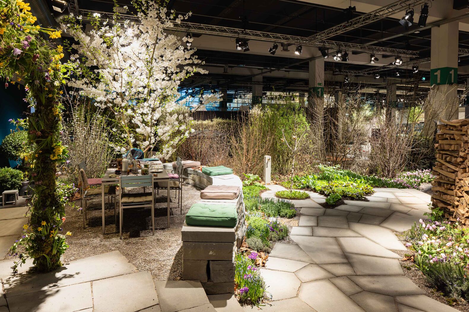 Von Winkler Richard Naturgärten stammt der «NestRaum». Der Gartenentwurf ist mit dem Silber-Award in der Kategorie «Mastergärten (ab 200 m2)» ausgezeichnet.