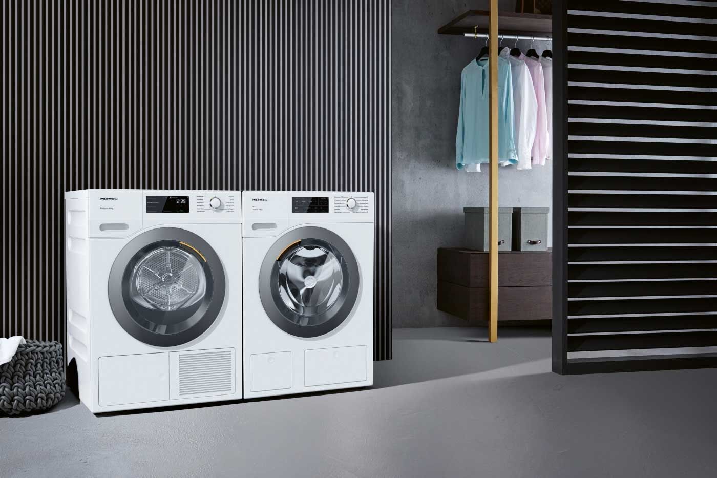 Die Modelle von Miele waschen und trocknen noch schneller, komfortabler und ökologischer. Die Wasch- und Trockenzyklen werden weiter verkürzt, ohne Abstriche bei Reinheit und Wäscheschonung zu machen. Miele AG, www.miele.ch